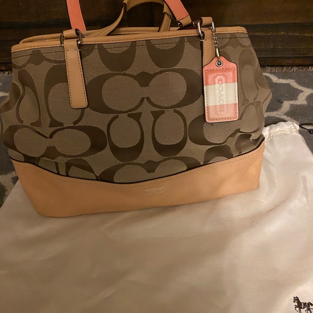 Authentic Coach Purse - Picture 2 of 3